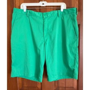 Nike Golf 11" Shorts Mens Size 38 Green Flat Front Comfort Activewear Athleisure